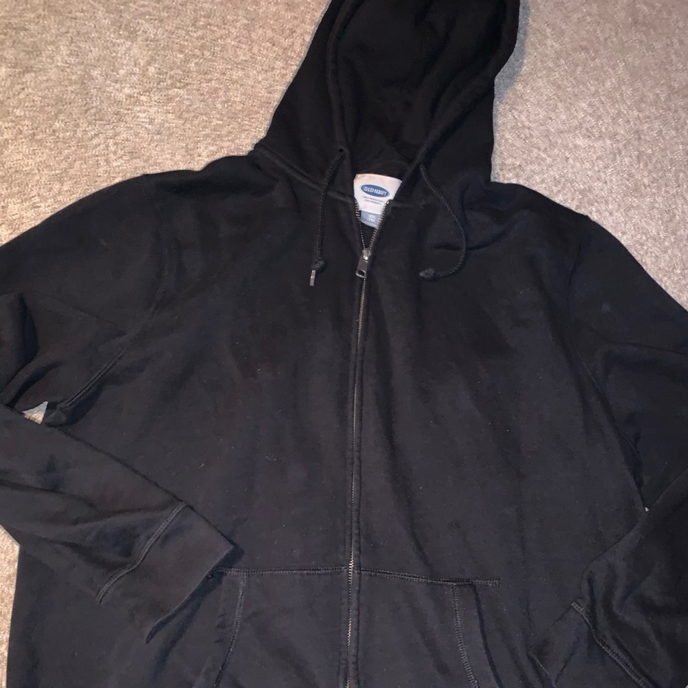 Men’s Black zip up hoodie